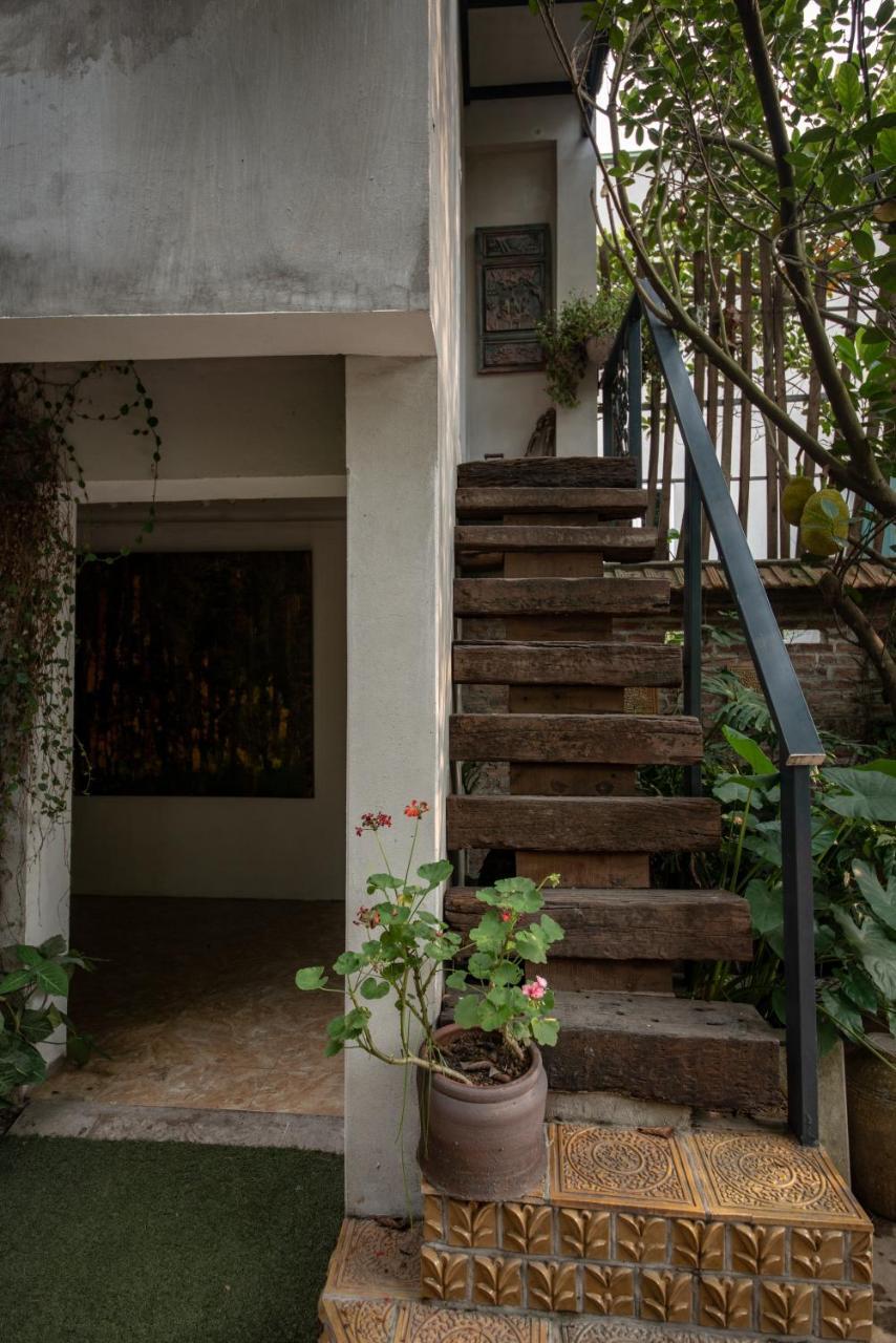 Lodge Polygon Art And Homestay *